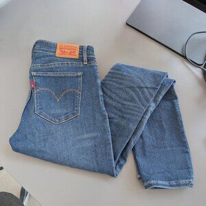 Levi's 711 Skinny Jeans (28)